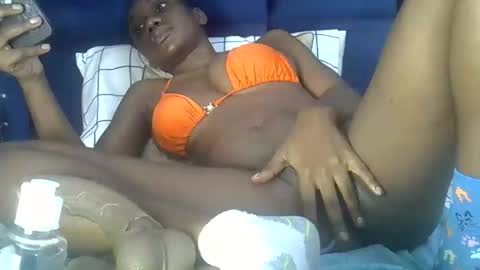 petite online show from 09.21.25