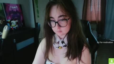 If you like it when I meow give me a thumbs up online show from 09.22.25