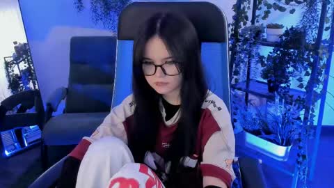 Your sweet girl online show from 05.27.26
