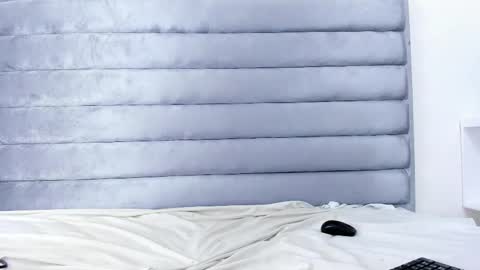 elaisaprincess online show from 02.27.25