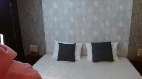 Snapshot of elamurray chatting on 12.02.25 elamurray online show from 12.02.25