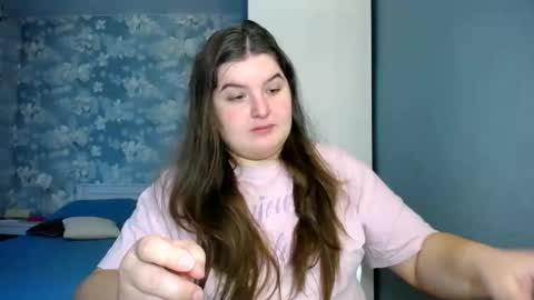 Snapshot of elanis_blair chatting on 12.15.24 Elanis online show from 12.15.24