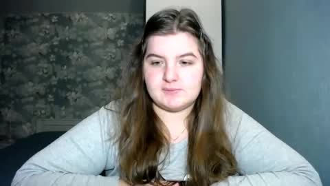 Snapshot of elanis_blair chatting on 01.14.25 Elanis online show from 01.14.25