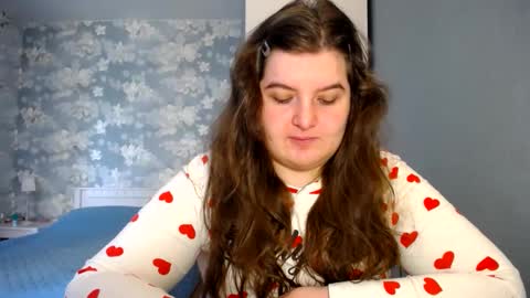 Snapshot of elanis_blair chatting on 02.20.25 Elanis online show from 02.20.25
