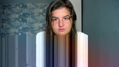 Snapshot of elanis_blair chatting on 09.18.25 Elanis online show from 09.18.25