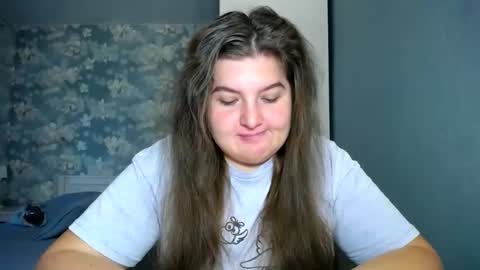 Elanis online show from 11.12.25