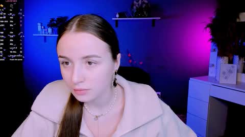 Snapshot of elara_night chatting on 10.16.25 elara_night online show from 10.16.25