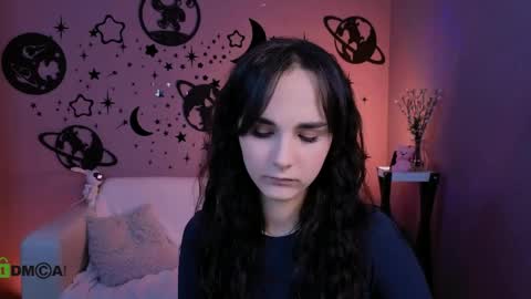 Elara online show from 04.04.26