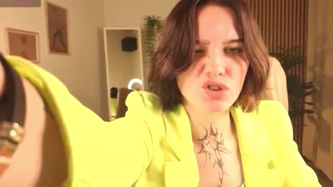 Snapshot of elastikiss chatting on 10.10.25 elastikiss online show from 10.10.25