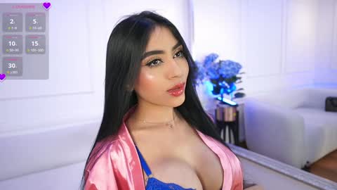 Elasummeer online show from 01.14.25