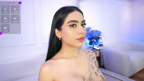 Elasummeer online show from 01.16.25