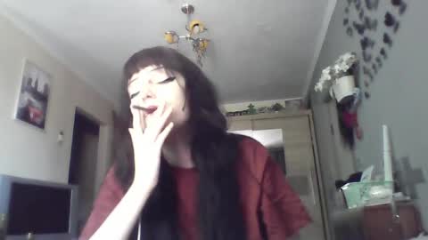 Snapshot of elaynetanton chatting on 05.16.26 Lia online show from 05.16.26