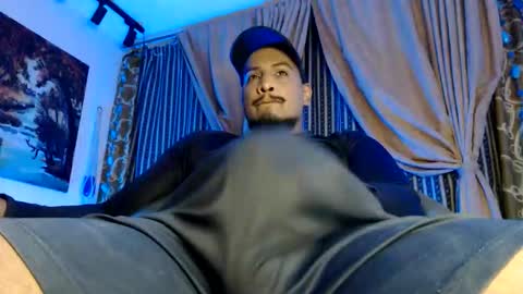 Snapshot of elcaballeroblack chatting on 10.25.25 elcaballeroblack online show from 10.25.25