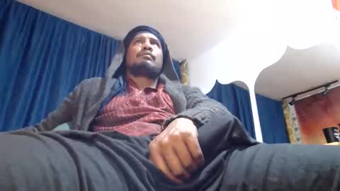 Snapshot of elcaballeroblack chatting on 12.17.25 elcaballeroblack online show from 12.17.25