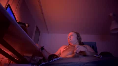 elcretinmo online show from 12.14.24