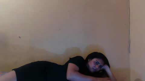 Isabella online show from 04.16.26