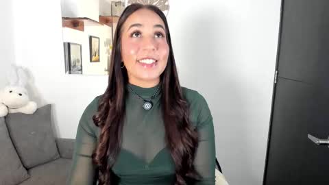 Electra- Please help me reach 100 likes online show from 03.20.26