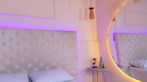 ELECTRA  online show from 09.20.25