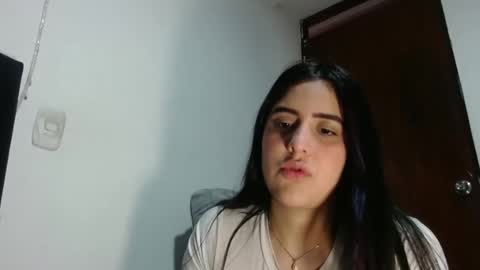 Snapshot of electraweb_09 chatting on 10.23.25 electraweb_09 online show from 10.23.25