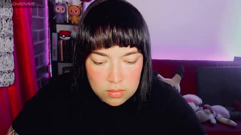 Snapshot of electricsapphire chatting on 11.06.25 Alejandra online show from 11.06.25