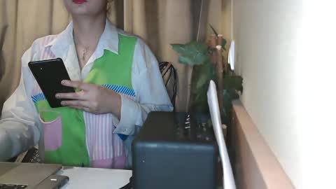 Snapshot of electrocute_me chatting on 01.23.25 Julia Follow me on Onlyfansju grosroberts online show from 01.23.25