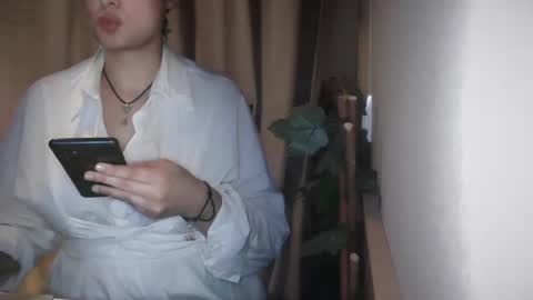 Snapshot of electrocute_me chatting on 03.11.25 Julia Follow me on Onlyfansju grosroberts online show from 03.11.25