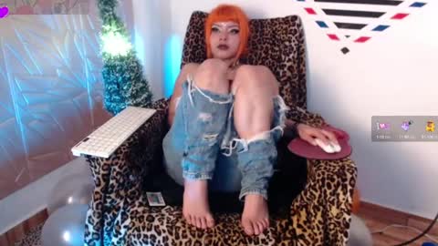 Snapshot of elektra_petite chatting on 12.04.24 ELEKTRA hii my birthday is tomorrow but I will celebrate it on Sunday Ill wait for you online show from 12.04.24