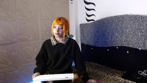 Snapshot of elektra_petite chatting on 12.30.24 ELEKTRA hii my birthday is tomorrow but I will celebrate it on Sunday Ill wait for you online show from 12.30.24