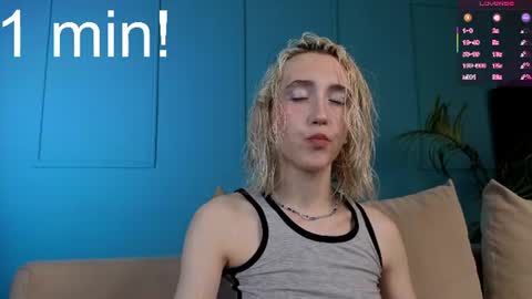 Snapshot of elen__moore chatting on 07.11.26 Elen online show from 07.11.26
