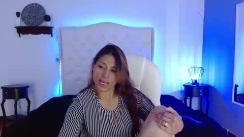 Elena online show from 12.23.24