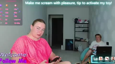 Snapshot of elena_maeer chatting on 07.14.26 Elena online show from 07.14.26