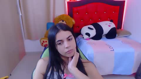 agnes online show from 01.19.25