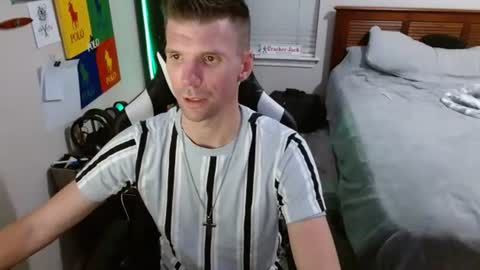 Walker online show from 12.02.25