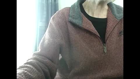 elfyonee online show from 12.28.24