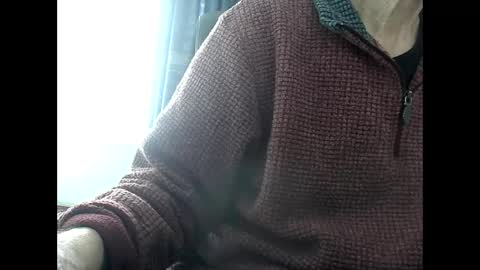 elfyonee online show from 02.05.25