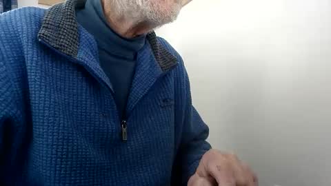 elfyonee online show from 11.22.25