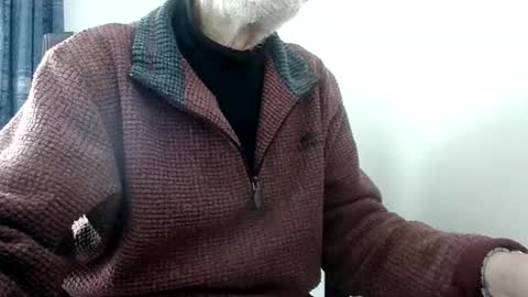 elfyonee online show from 11.28.25