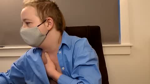 Snapshot of eli_hayes chatting on 02.02.25 Elias online show from 02.02.25