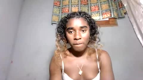 elia011 online show from 11.03.25