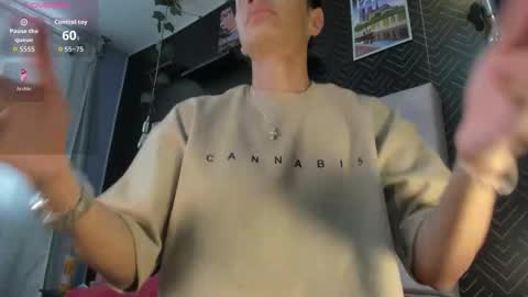 Snapshot of elian_julian chatting on 01.14.26 Elian Julian online show from 01.14.26