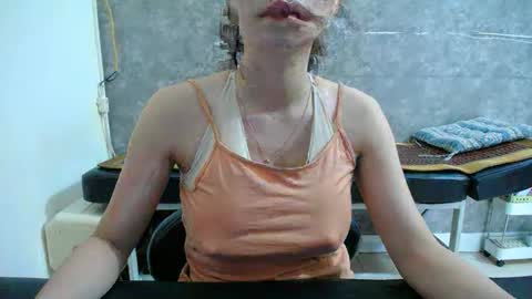 Snapshot of eliesweet9x chatting on 09.09.25 eliesweet9x online show from 09.09.25