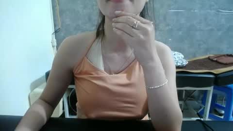 Snapshot of eliesweet9x chatting on 09.19.25 eliesweet9x online show from 09.19.25