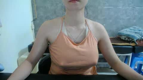 Snapshot of eliesweet9x chatting on 09.26.25 eliesweet9x online show from 09.26.25