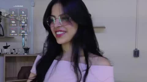 Eliie online show from 11.26.25