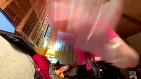 Snapshot of elimaye chatting on 12.31.24 elimaye online show from 12.31.24