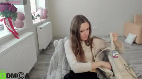 elina_x online show from 04.19.26