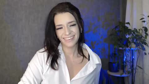 Snapshot of elinapretty chatting on 02.23.26 Elina online show from 02.23.26