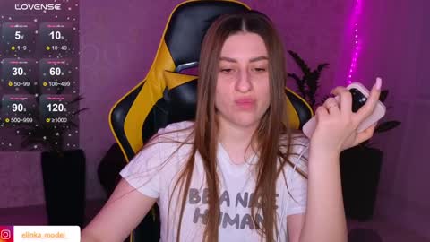 Snapshot of elinkalove chatting on 01.23.25 Elina online show from 01.23.25