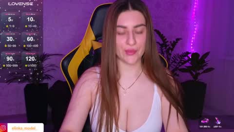 Snapshot of elinkalove chatting on 02.01.25 Elina online show from 02.01.25