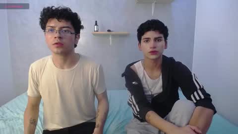 Snapshot of eliotkinky chatting on 02.12.26 Elio online show from 02.12.26